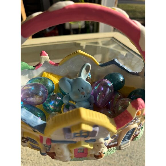 Vintage 1995 Porcelain Easter Basket with Eggs and Bunny - Picture 14 of 14
